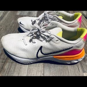 Nike renews